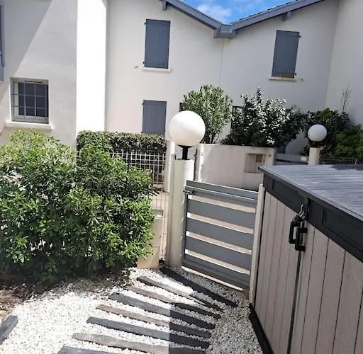 Maisonnette 2 A Deux Pas Des Plages شقة